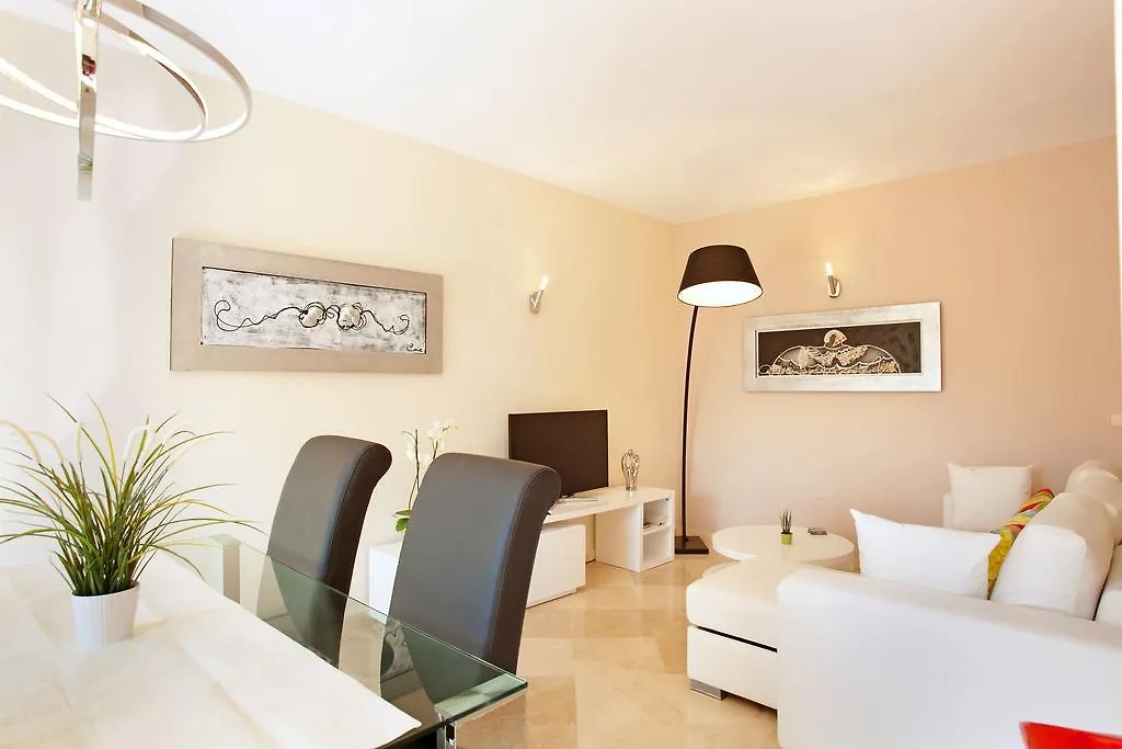 Apartment Pinos De Aloha Marbella