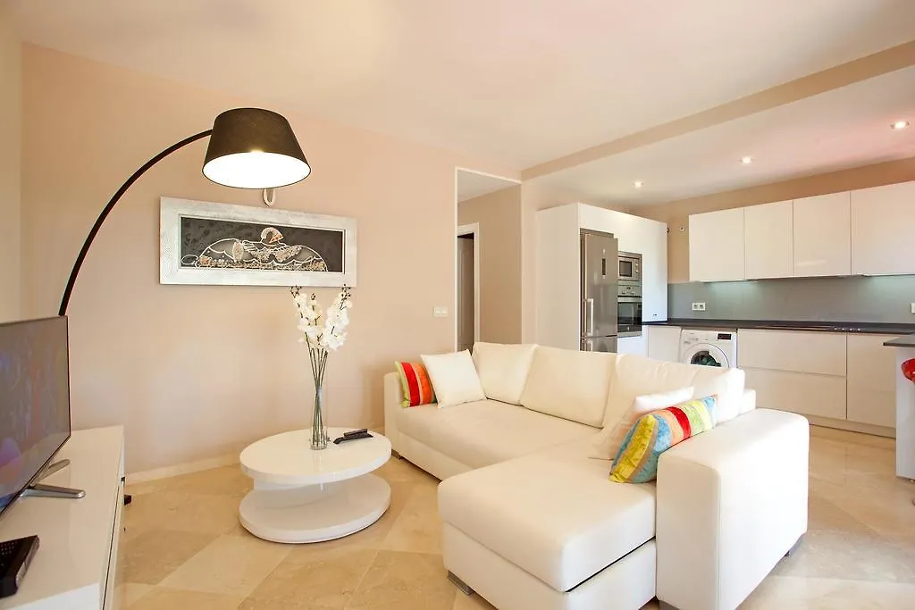 Apartment Pinos De Aloha Marbella 0*,  Spain