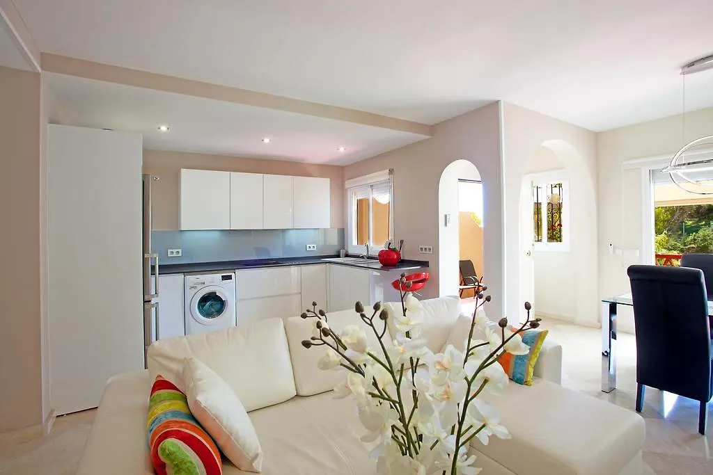 Apartment Pinos De Aloha Marbella