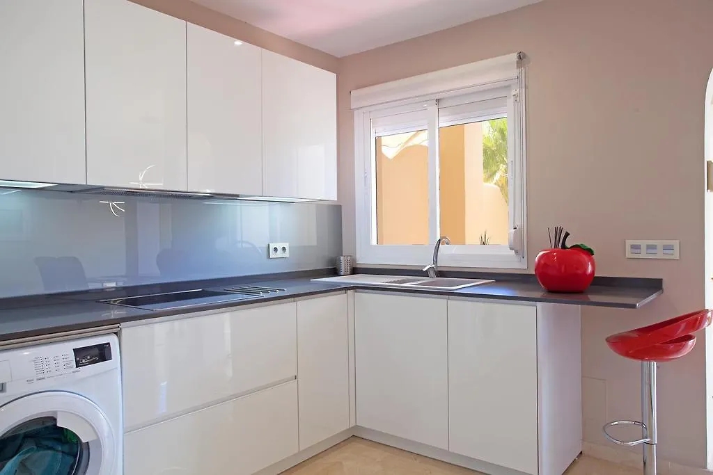 Apartment Pinos De Aloha Marbella